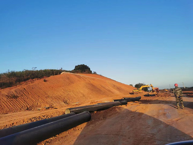 蘄春城南路網(wǎng)、雷溪河還建房EPC總承包工程